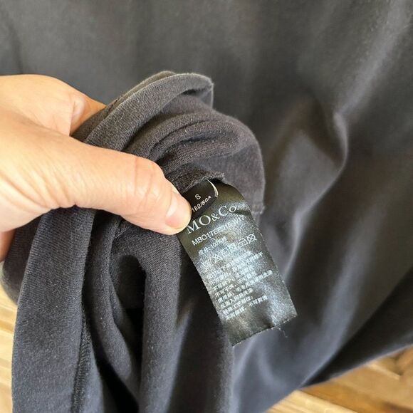 Mo & Co Looney Tunes Small Graphic Tee Shirt Tweety Bugs Bunny Sylvester Daffy - Picture 11 of 12